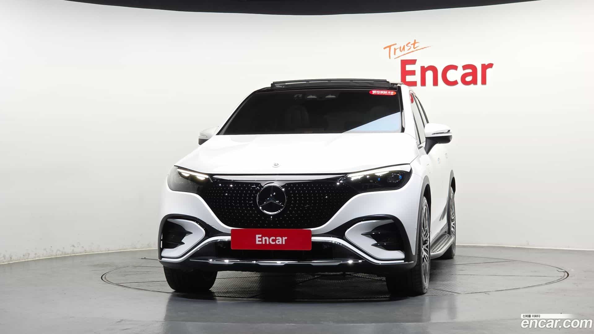 EQE Mercedes-Benz 2023.11-OUTER-003