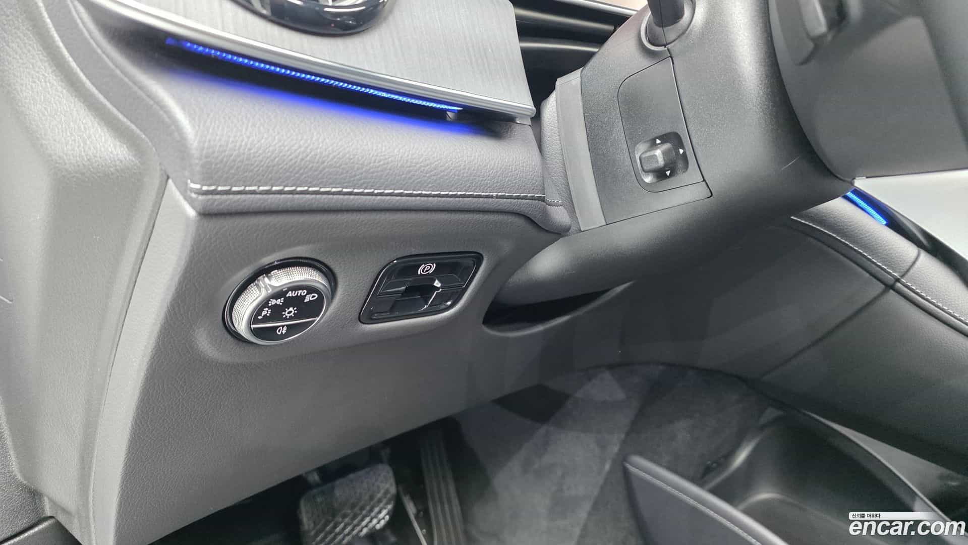 EQE Mercedes-Benz 2023.11-OPTION-041
