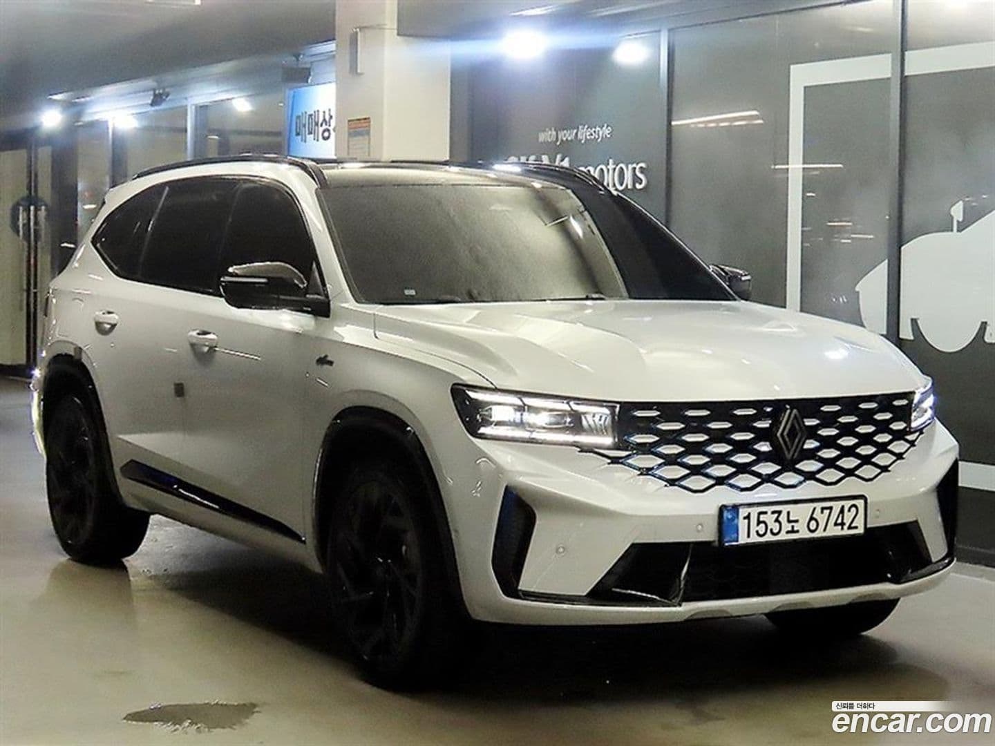 Main__Slider__Photo:Grand Koleos Renault Korea 2025.5-0