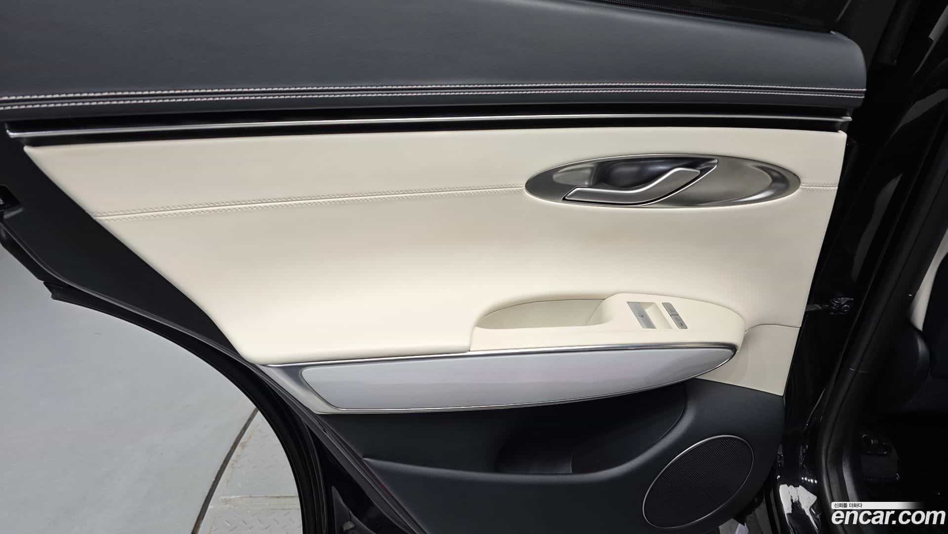 GV70 Genesis 2022.4-INNER-035