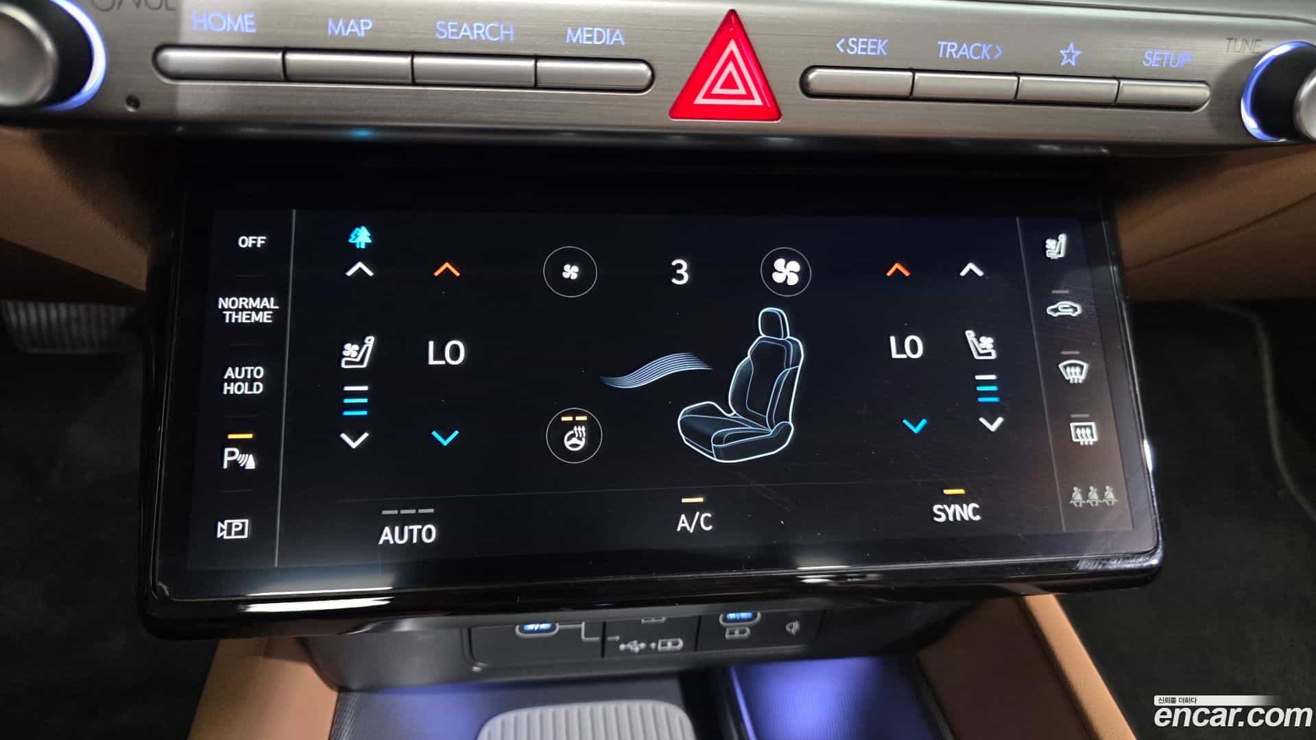 Grandeur Hyundai 2023.0-OPTION-046
