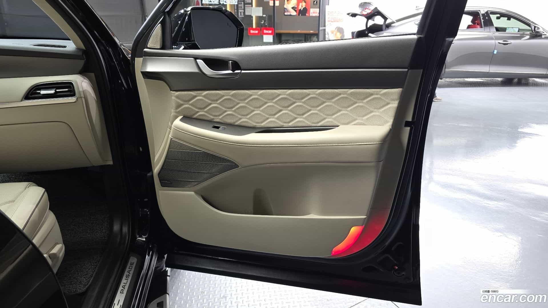 Palisade Hyundai 2022.2-INNER-035