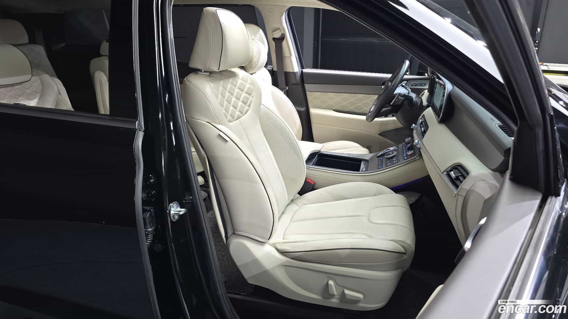 Palisade Hyundai 2022.2-INNER-036
