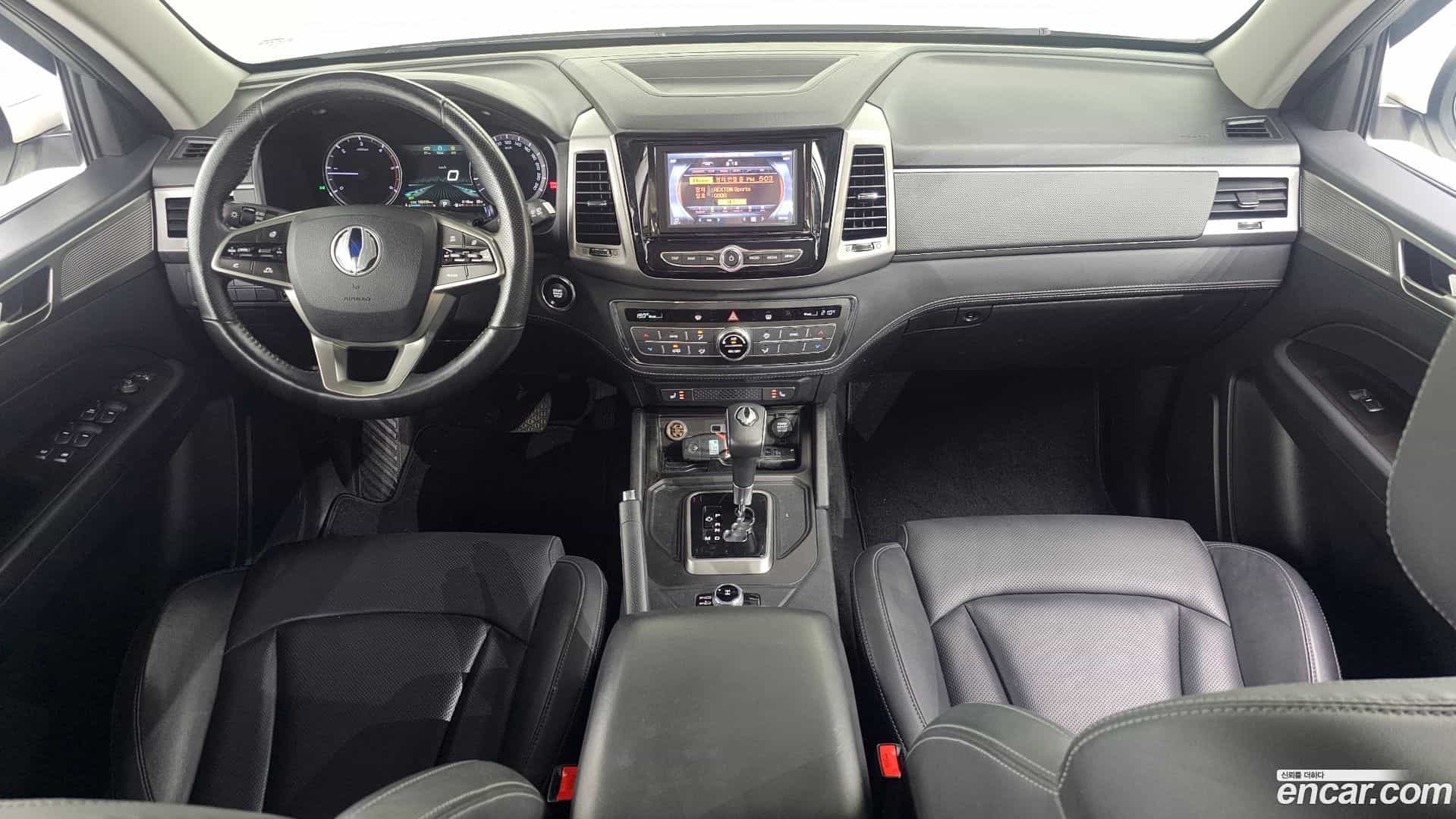 Rexton KG Mobility 2019.4-INNER-007