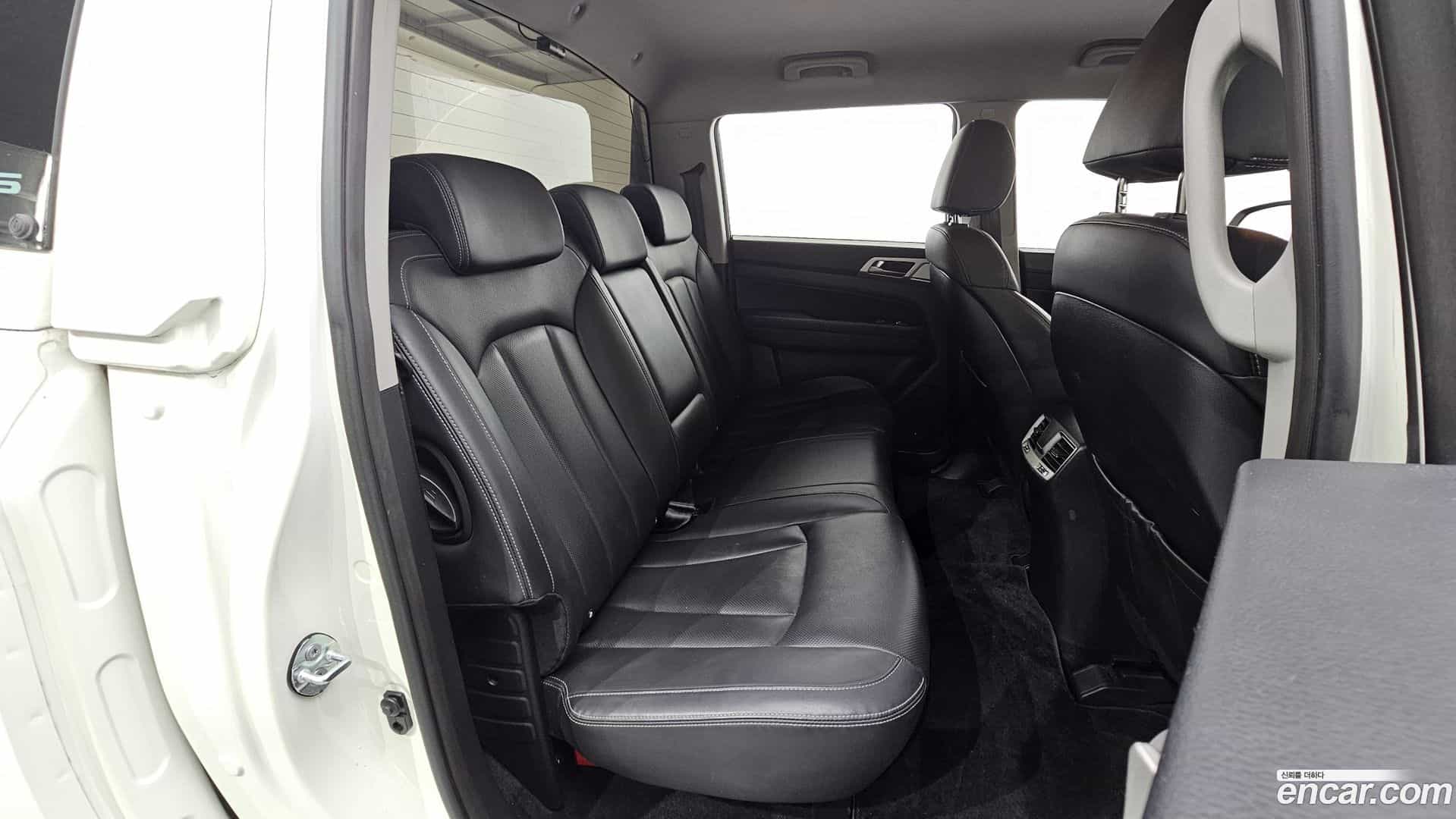 Rexton KG Mobility 2019.4-OPTION-021