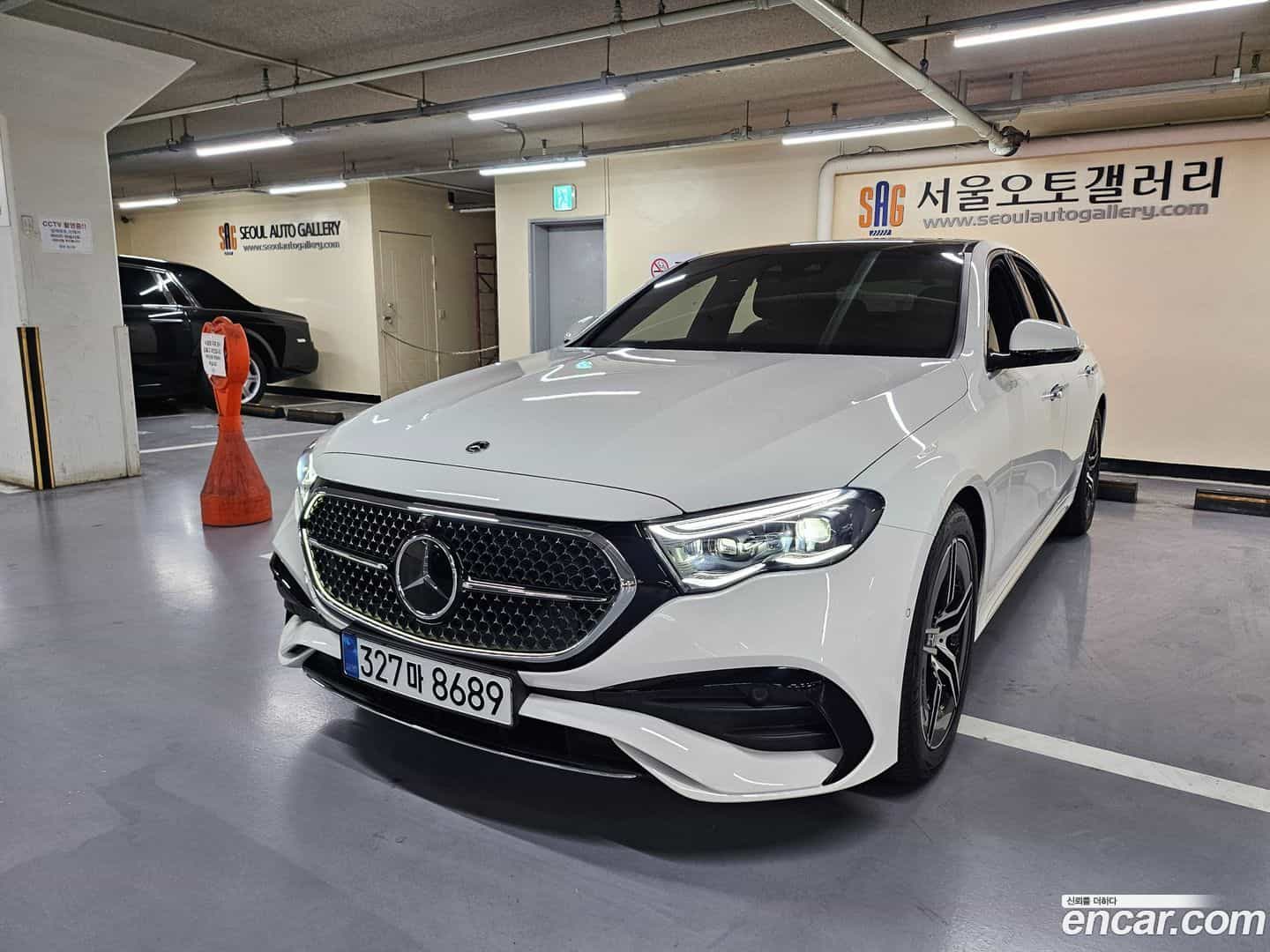 E-Class Mercedes-Benz 2025.11-OUTER-001