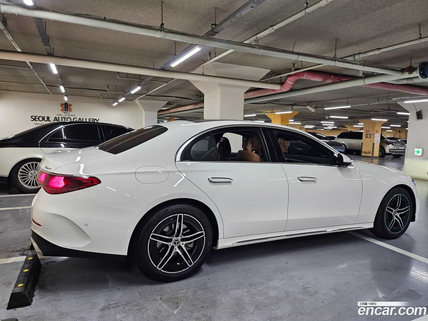 E-Class Mercedes-Benz 2025.11-OUTER-005