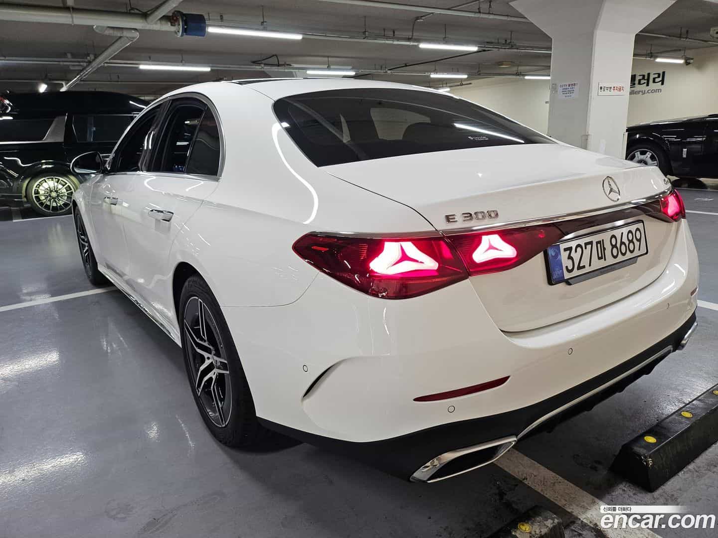 E-Class Mercedes-Benz 2025.11-INNER-008