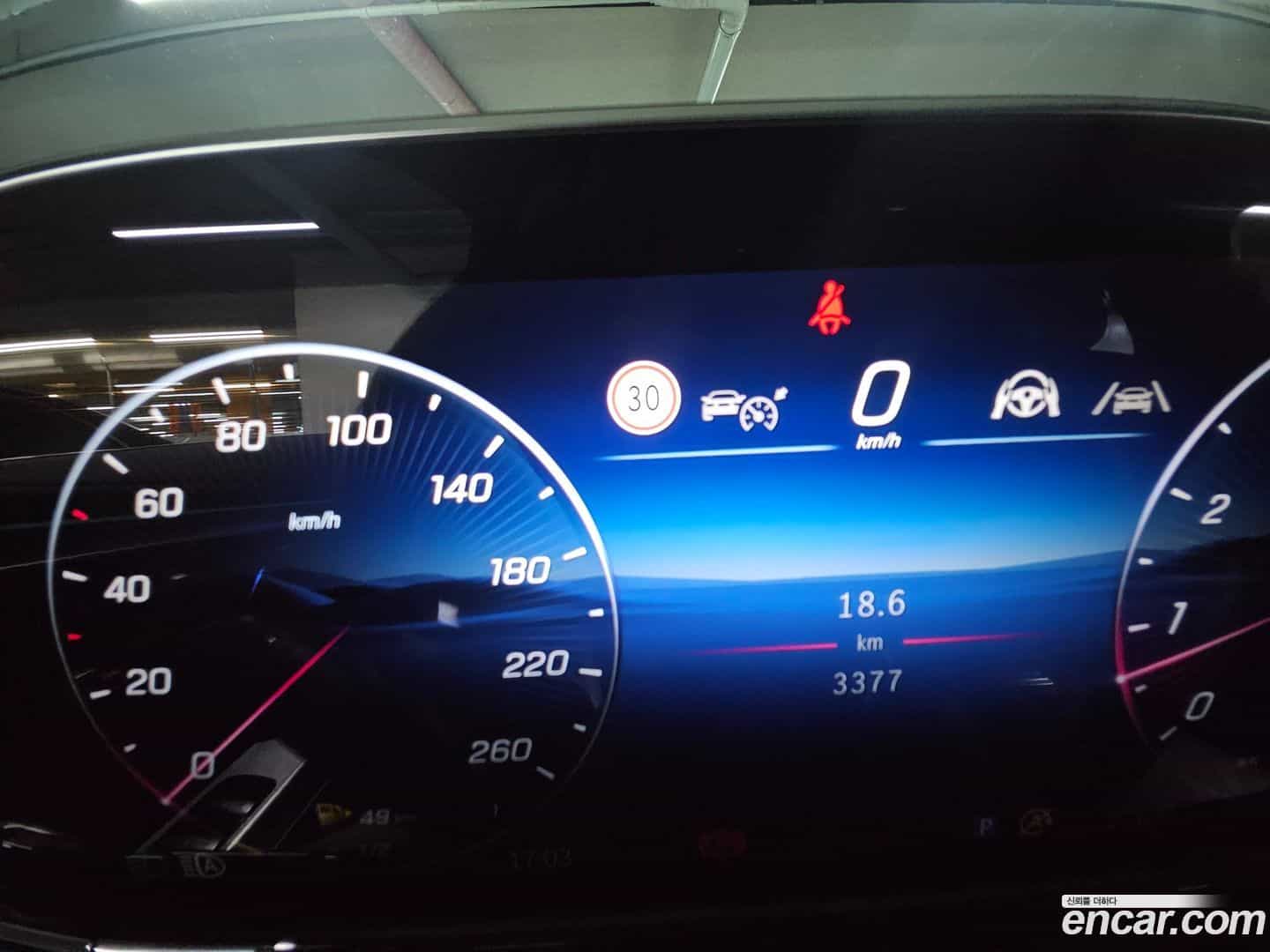 E-Class Mercedes-Benz 2025.11-OPTION-015