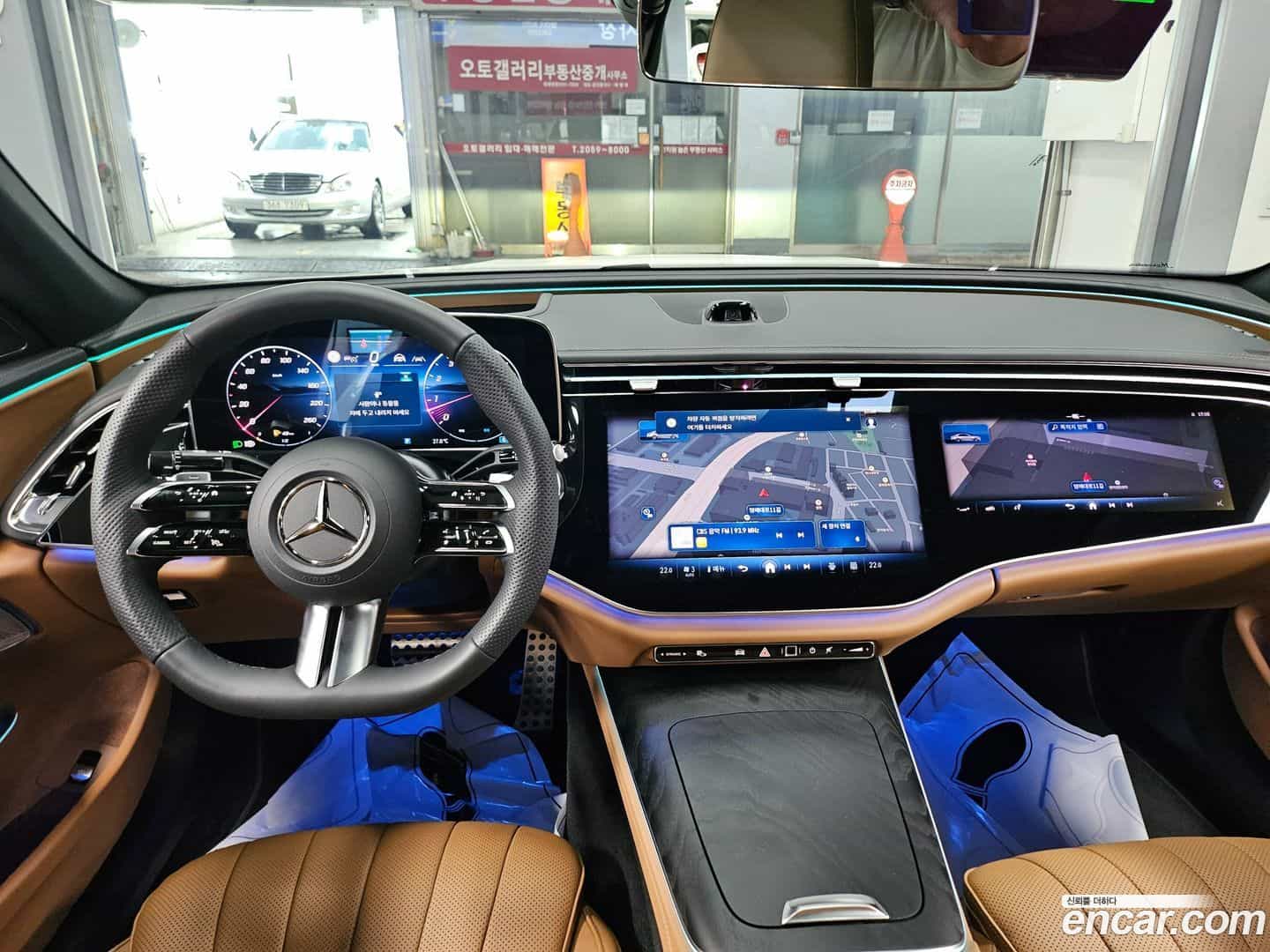 E-Class Mercedes-Benz 2025.11-OPTION-022