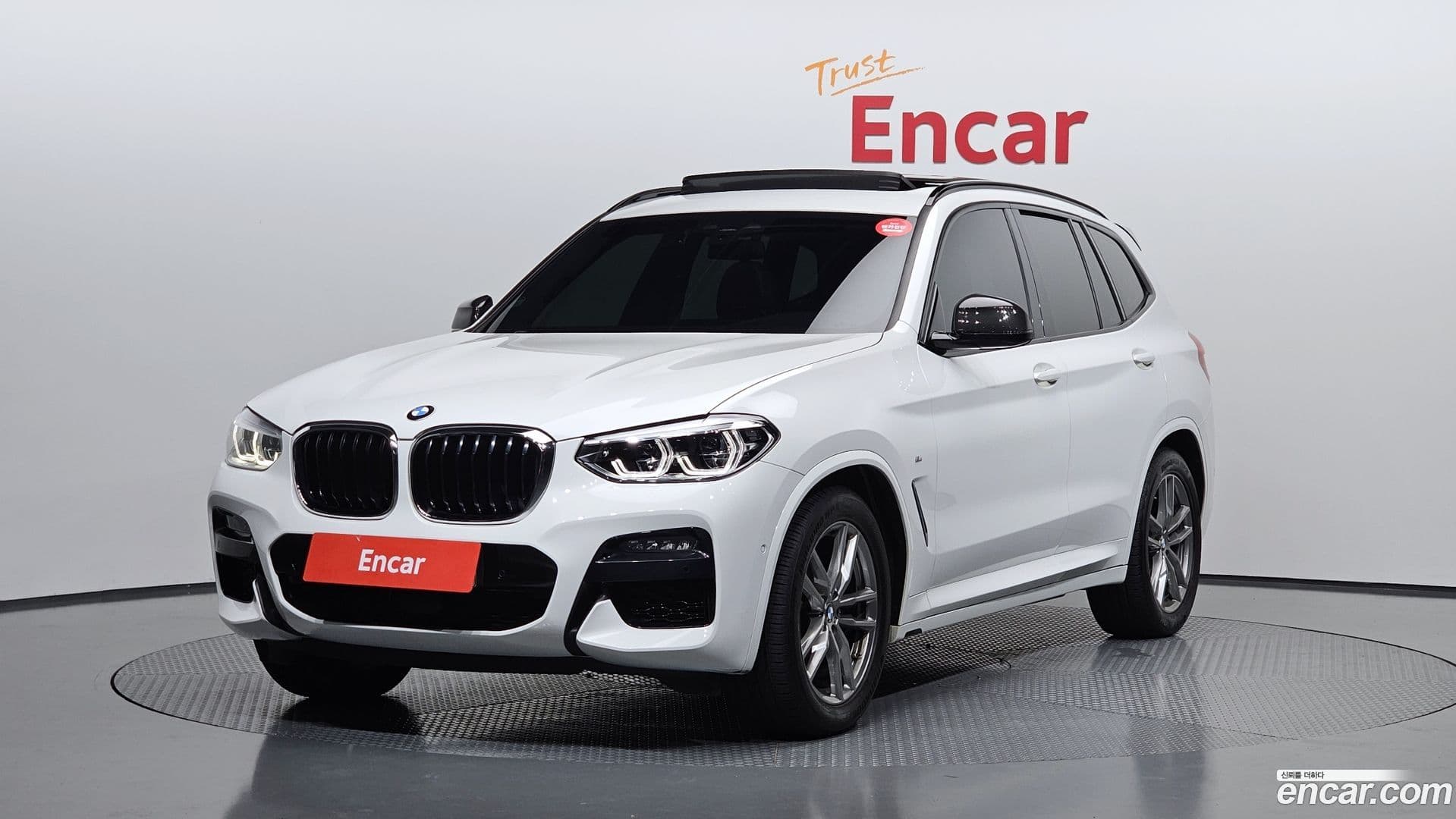 Main__Slider__Photo:X3 BMW 2021.8-0