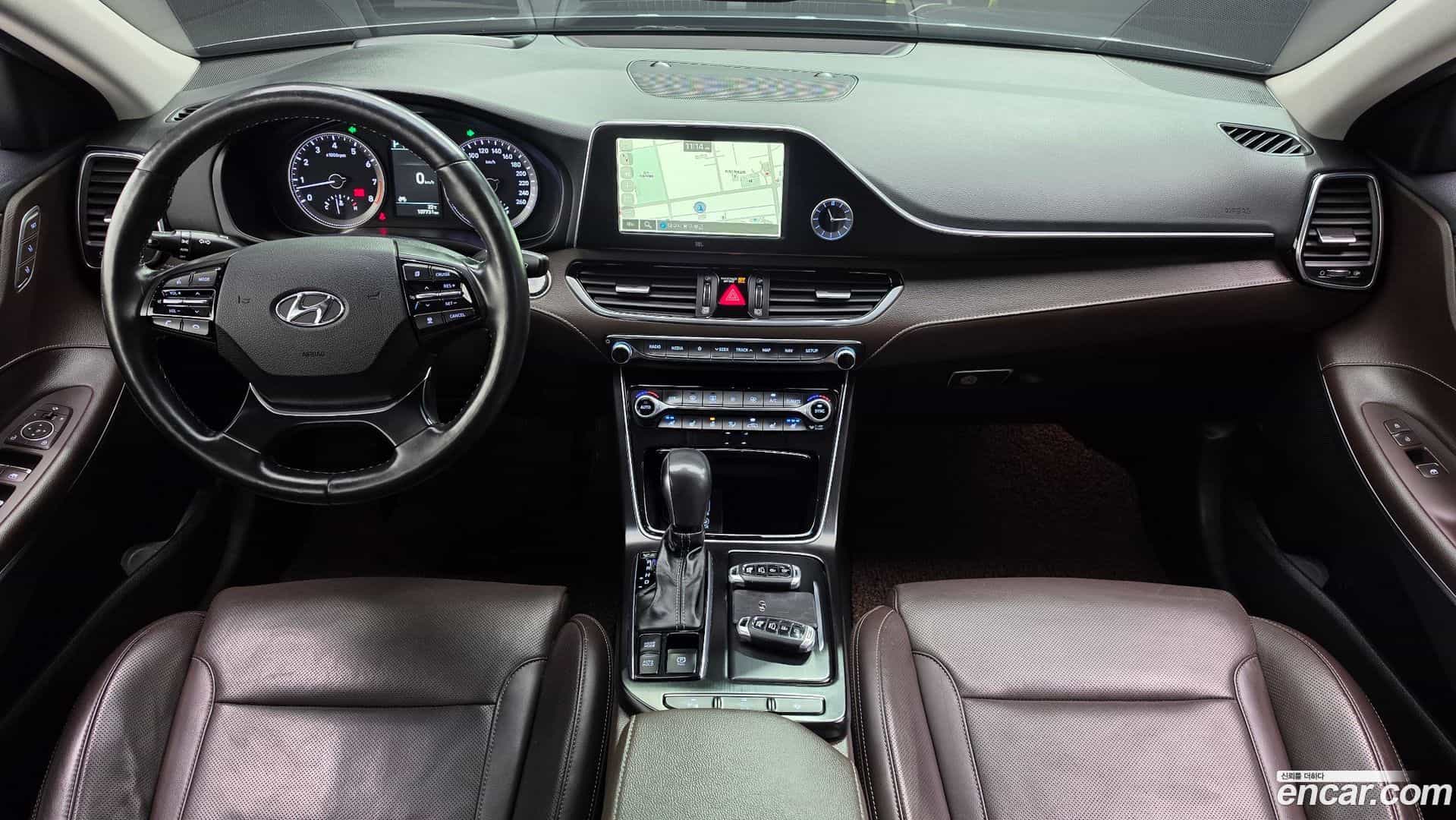 Grandeur Hyundai 2017.3-INNER-007