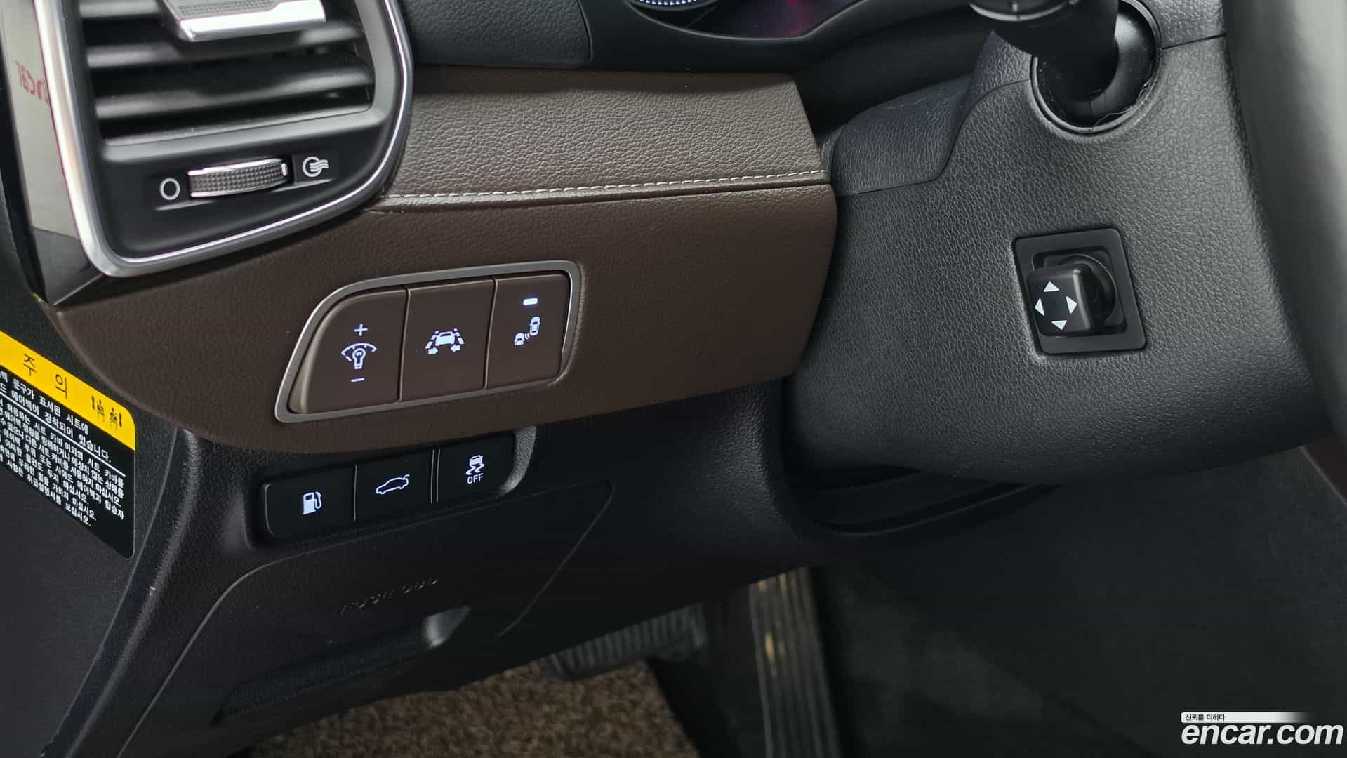 Grandeur Hyundai 2017.3-OPTION-020