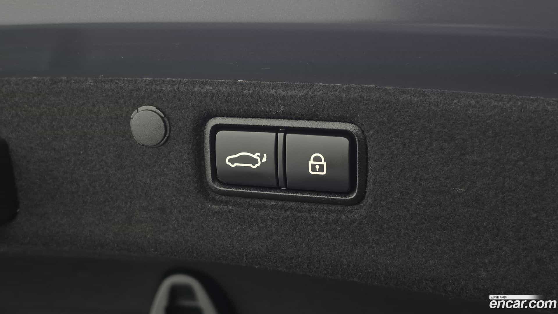 Grandeur Hyundai 2017.3-OPTION-022