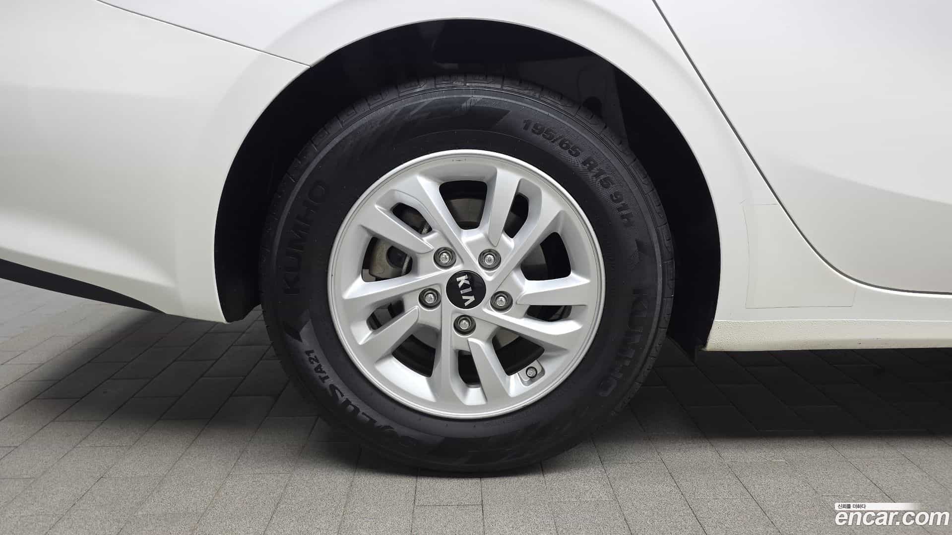 K3 Kia 2020.0-OUTER-005