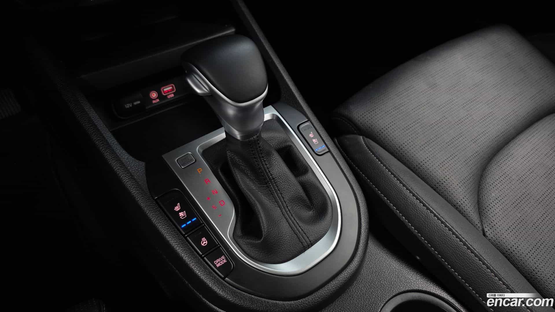 K3 Kia 2020.0-INNER-009