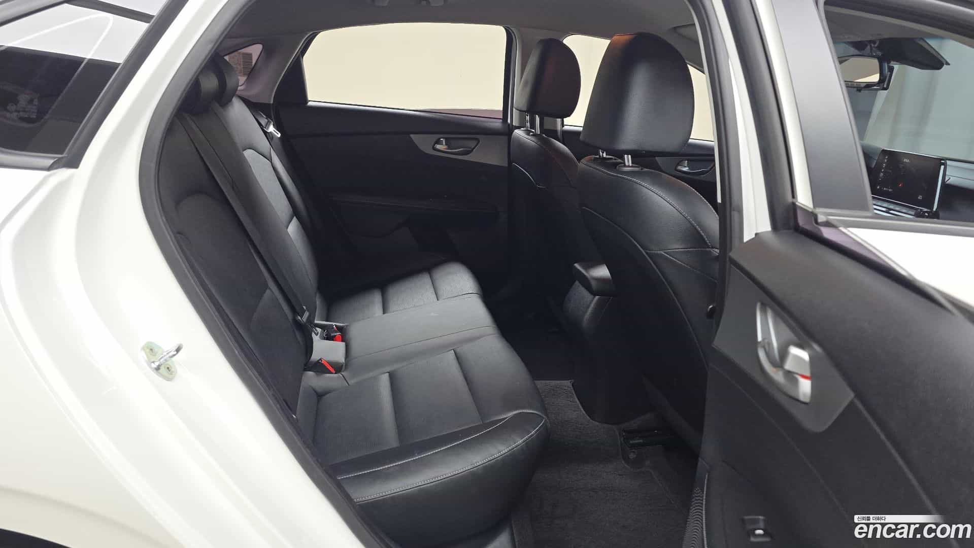 K3 Kia 2020.0-OPTION-016