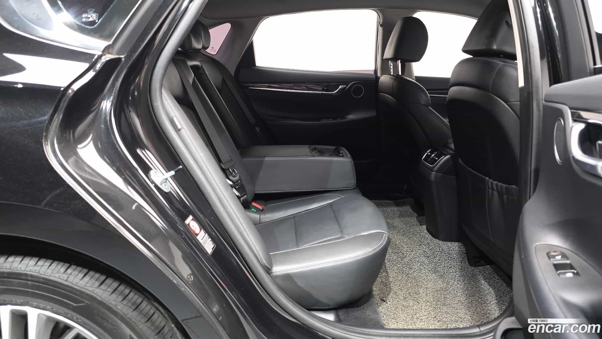 Grandeur Hyundai 2019.8-OPTION-015