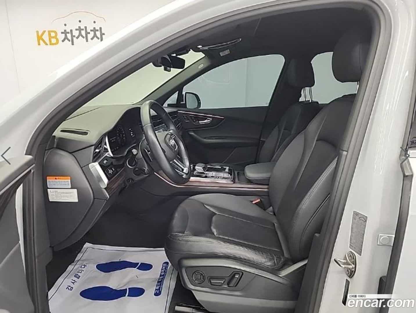 Q7 Audi 2021.0-OPTION-015