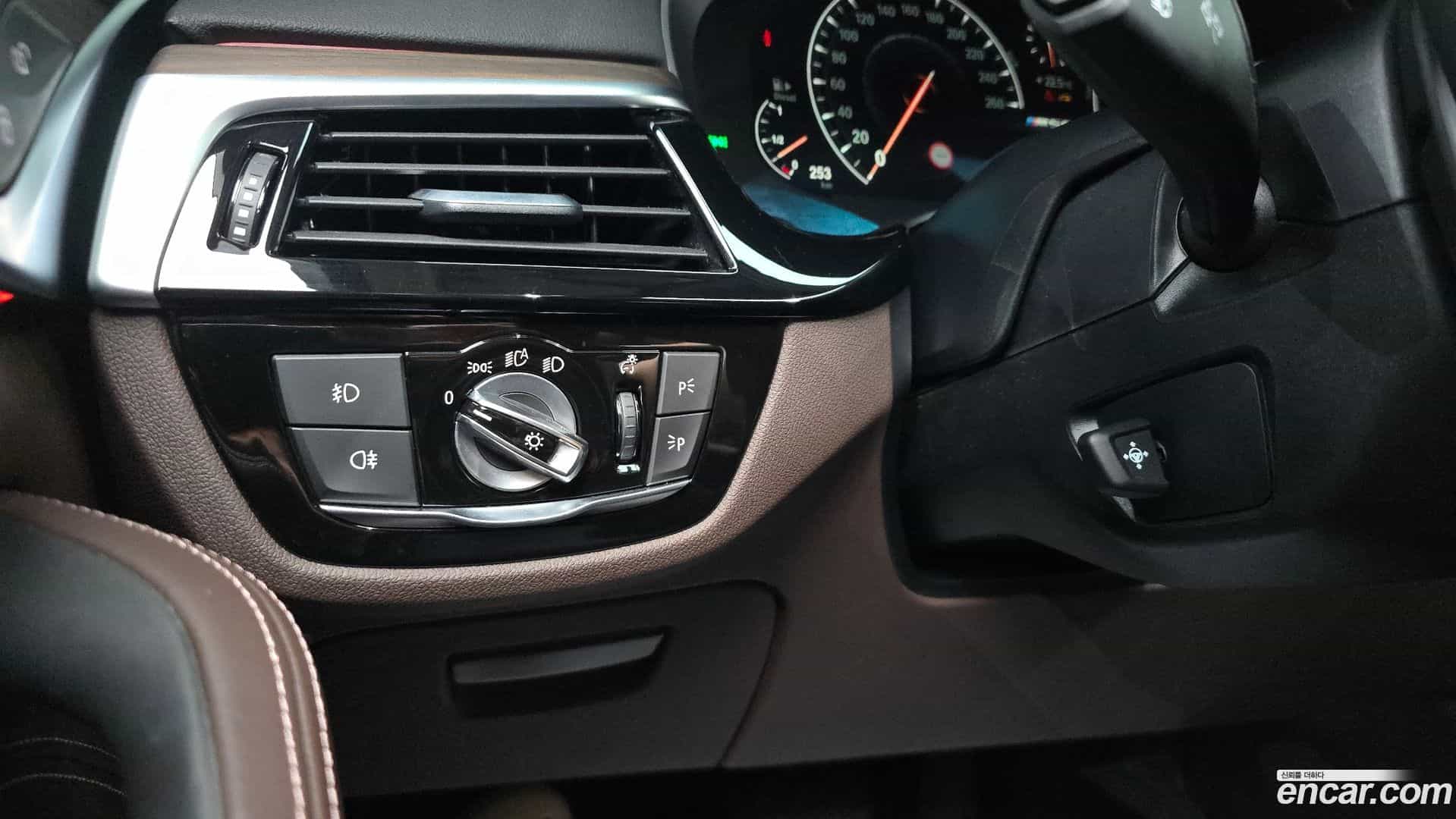 5-Series BMW 2019.8-OPTION-042