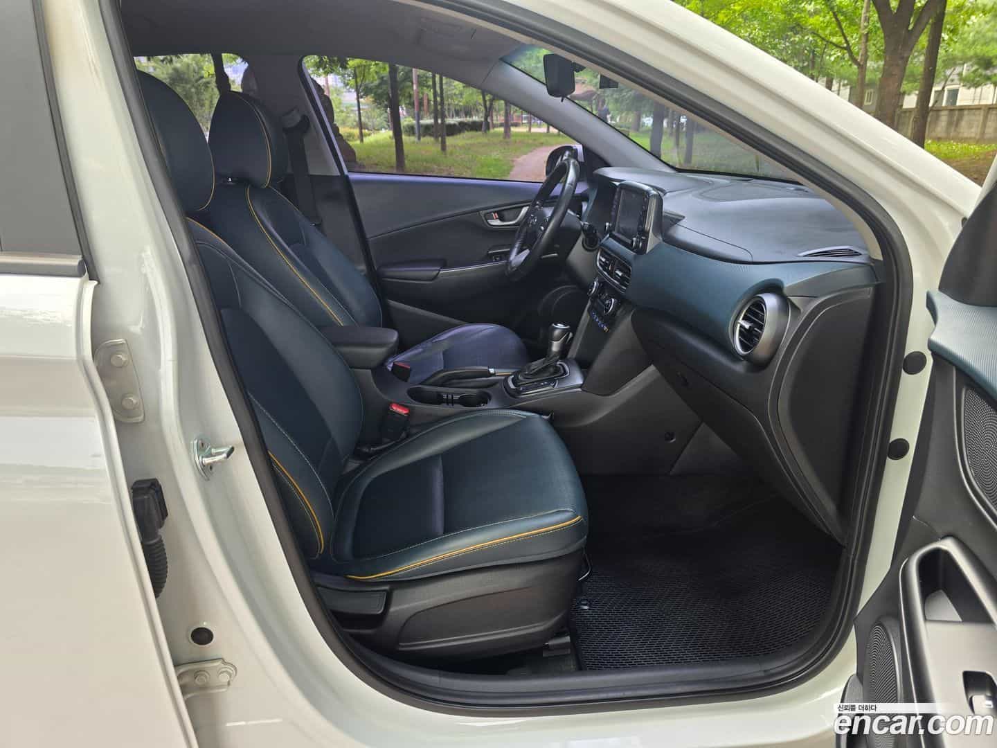 Kona Hyundai 2017.8-OPTION-016