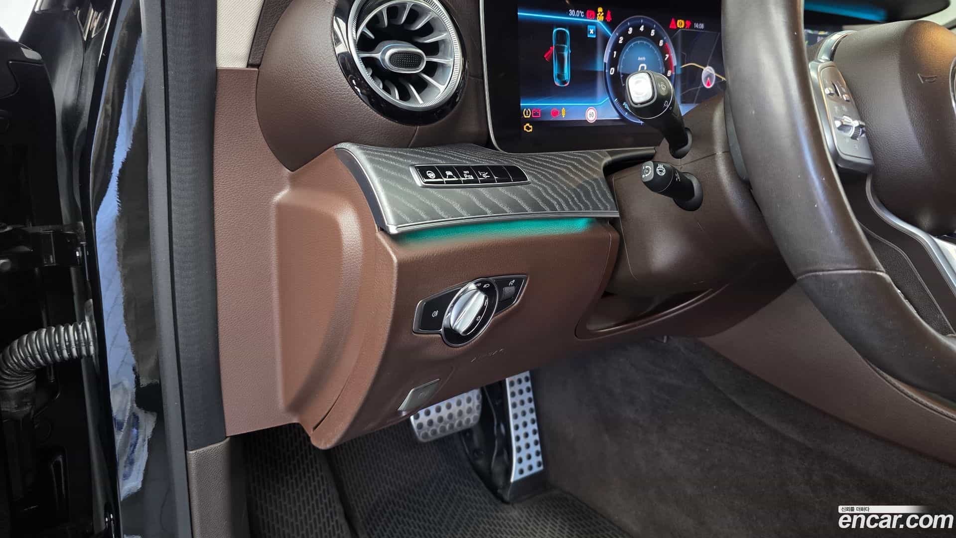 CLS-Class Mercedes-Benz 2020.6-OPTION-043