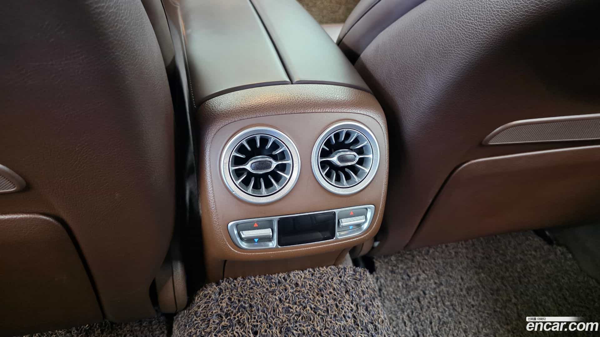 CLS-Class Mercedes-Benz 2020.6-OPTION-045