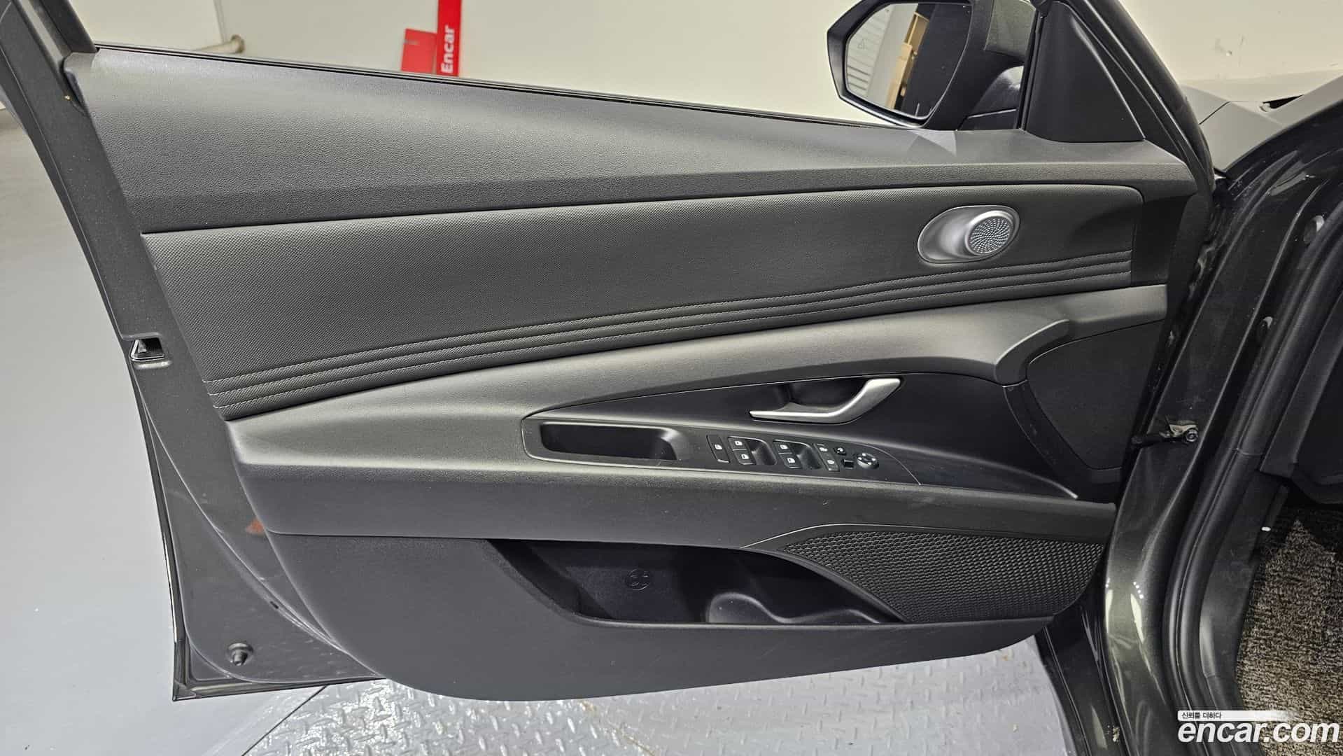 AVANTE Hyundai 2020.8-INNER-034
