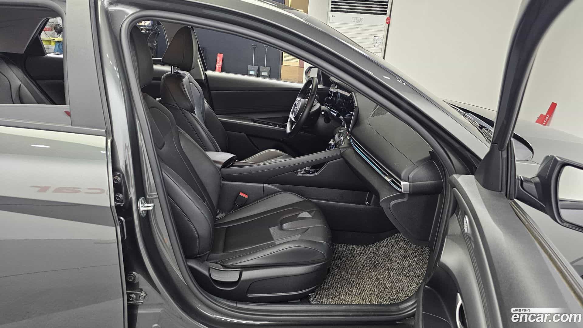 AVANTE Hyundai 2020.8-INNER-036