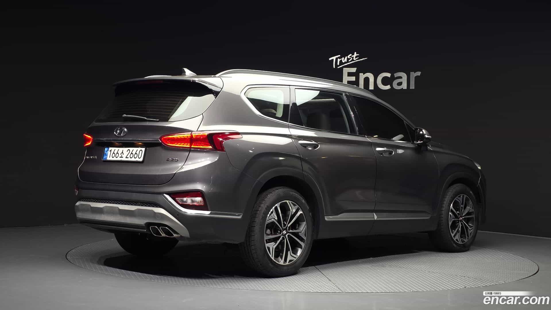Santafe Hyundai 2018.5-OUTER-002