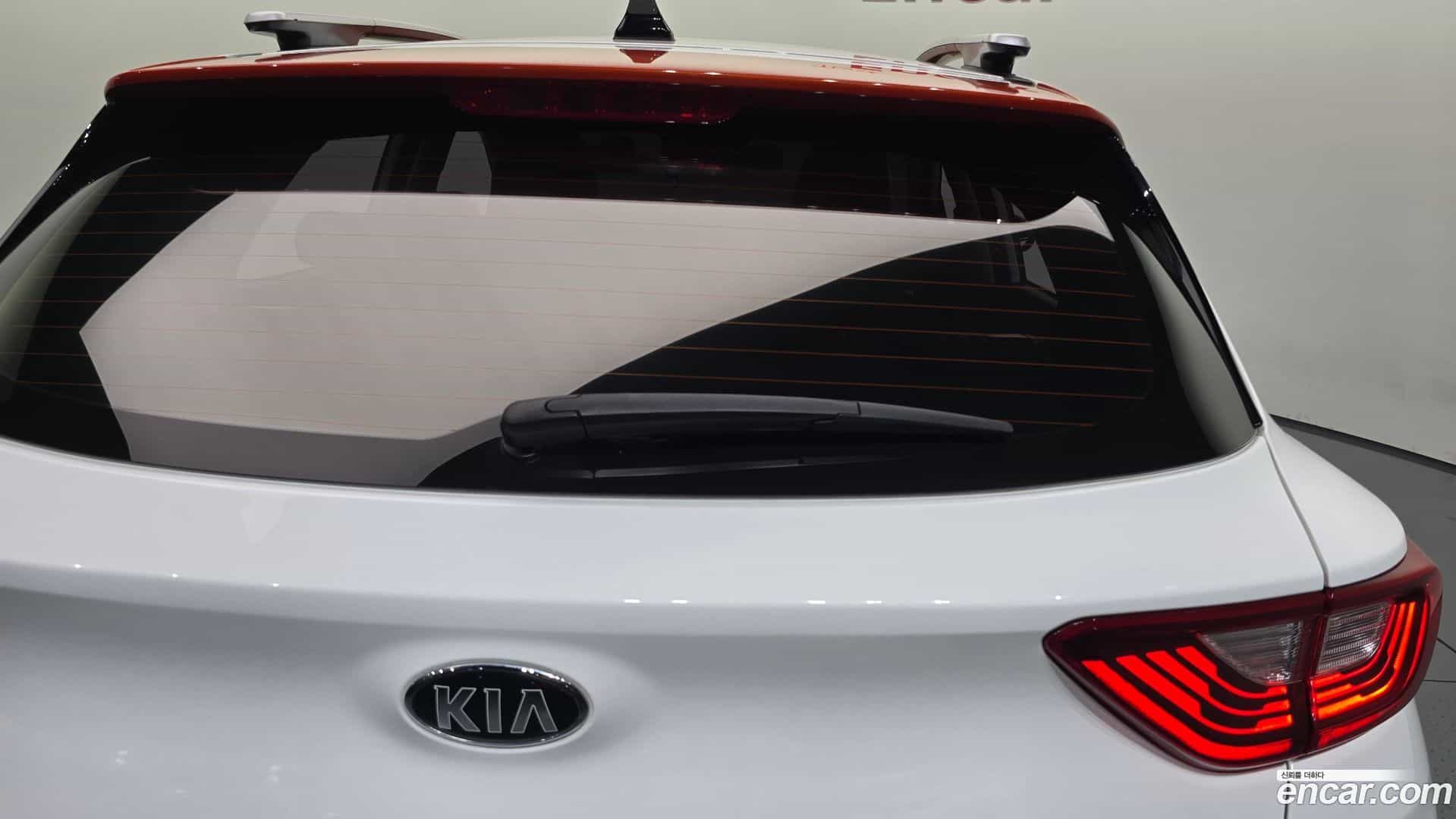Stonic Kia 2018.10-OPTION-040