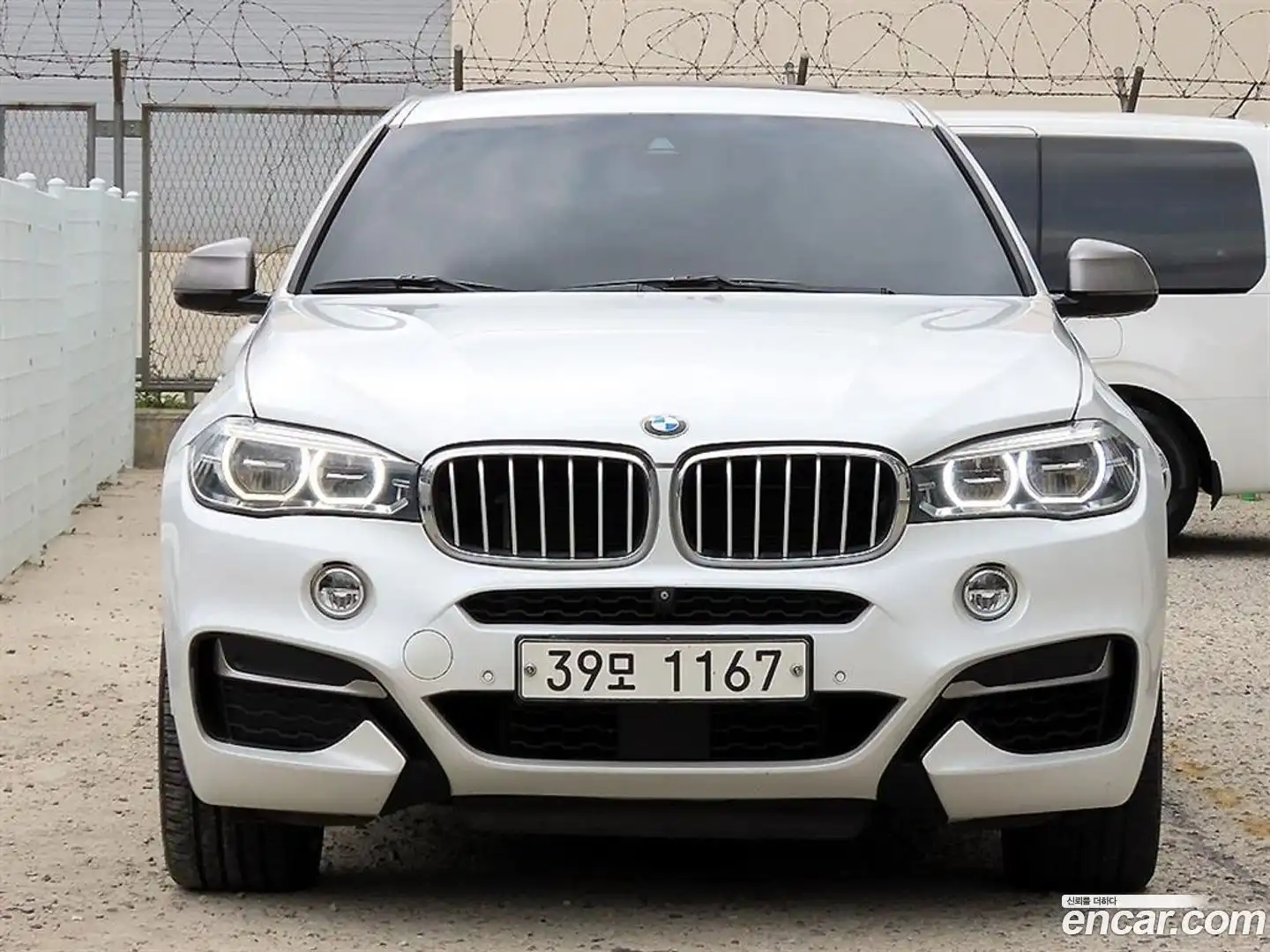 X6 BMW 2017.5-OUTER-001