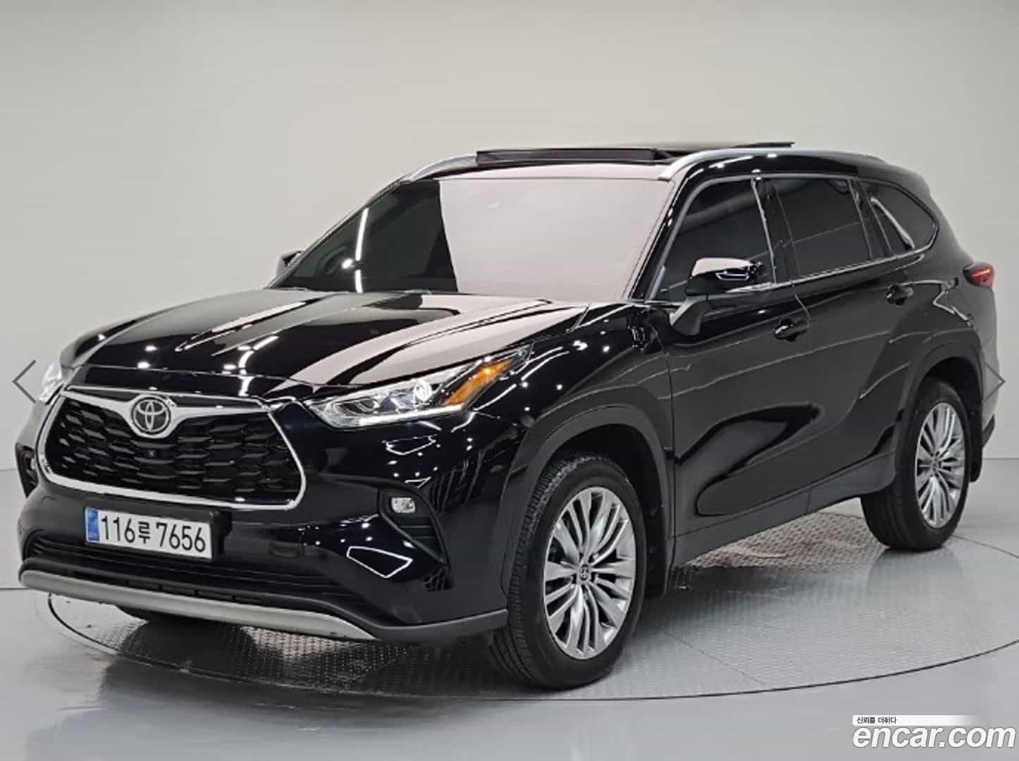 Highlander Toyota 2025.3-OUTER-001