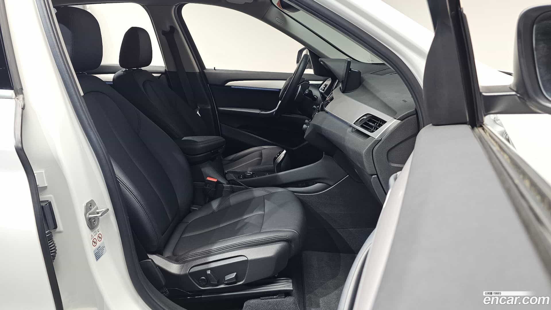 X1 BMW 2020.7-INNER-010