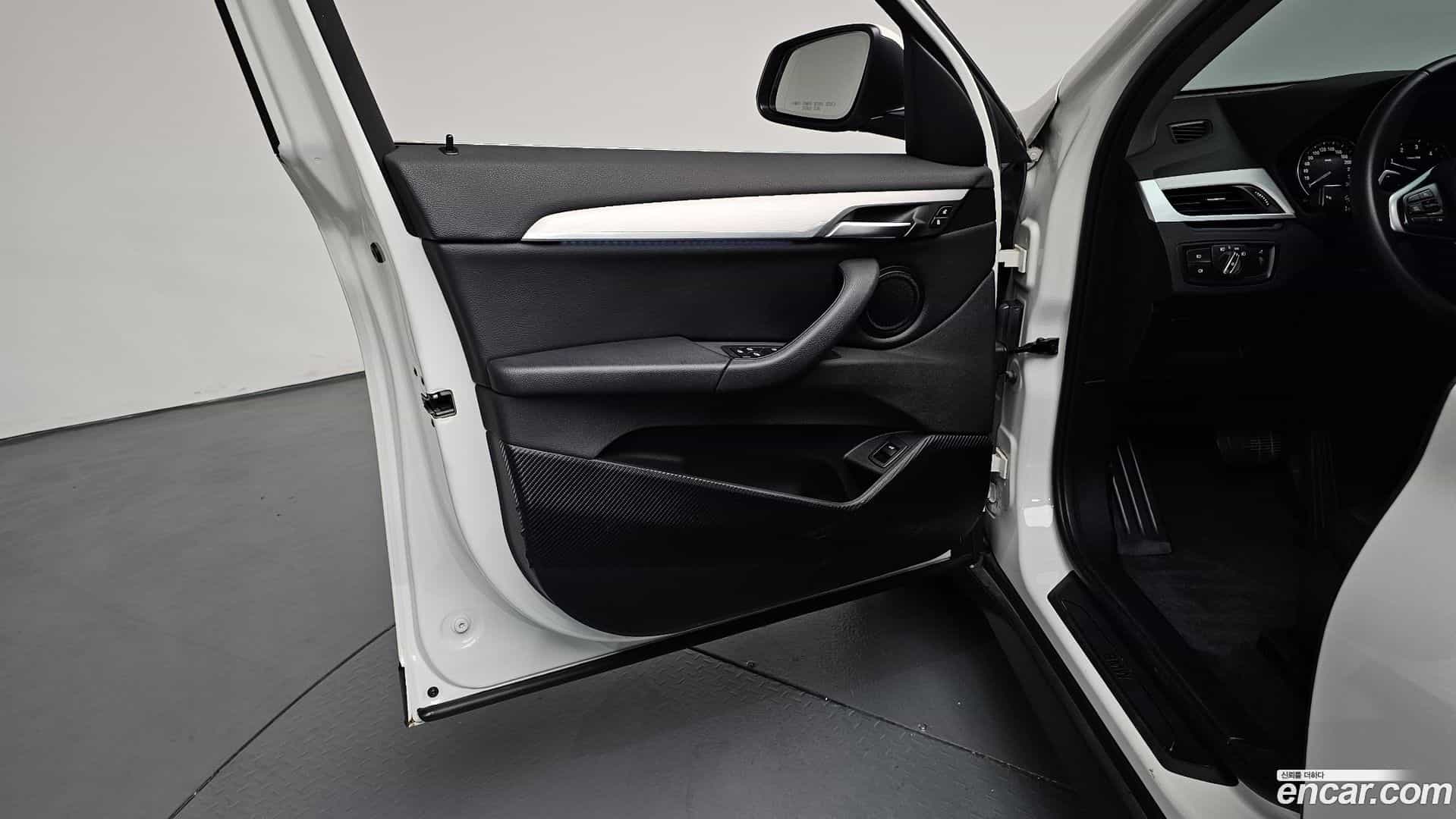 X1 BMW 2020.7-INNER-034