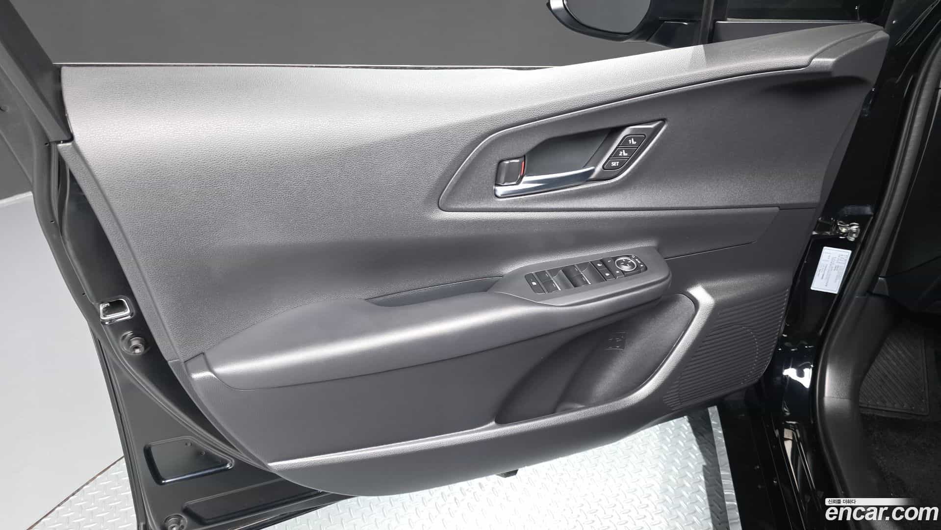 Prius Toyota 2026.0-INNER-034
