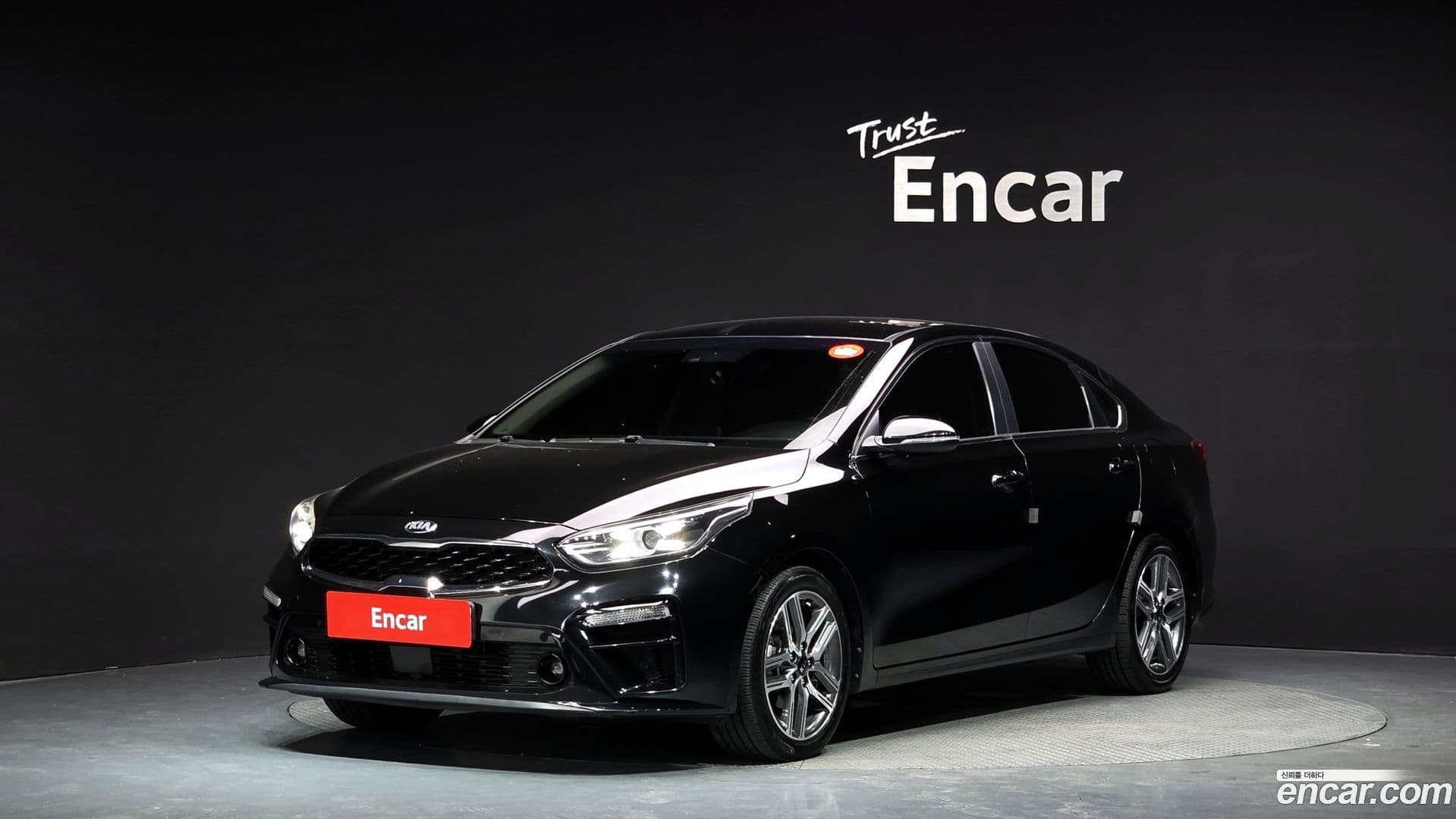 Main__Slider__Photo:K3 Kia 2018.9-0