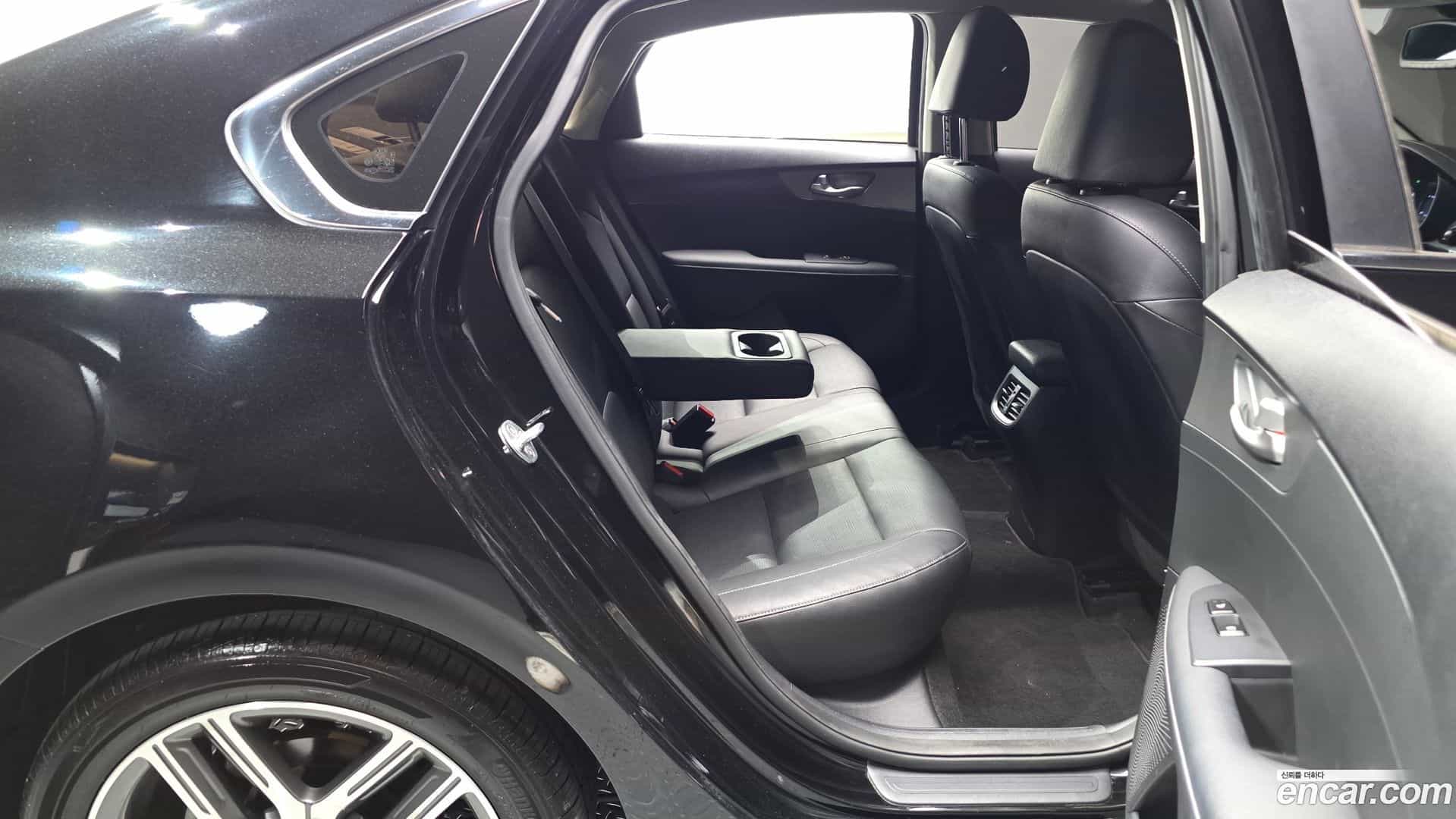 K3 Kia 2018.9-OPTION-015