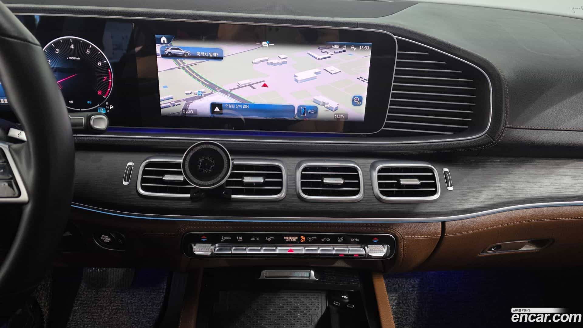 GLE-Class Mercedes-Benz 2024.0-OPTION-018