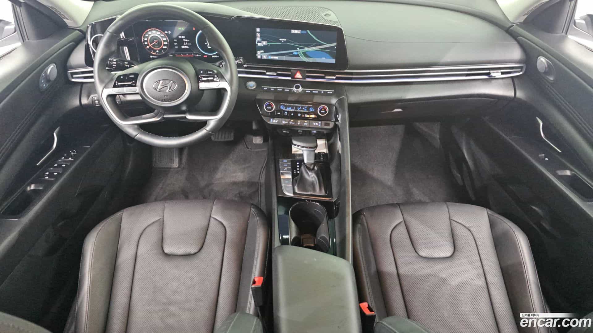AVANTE Hyundai 2020.4-INNER-007