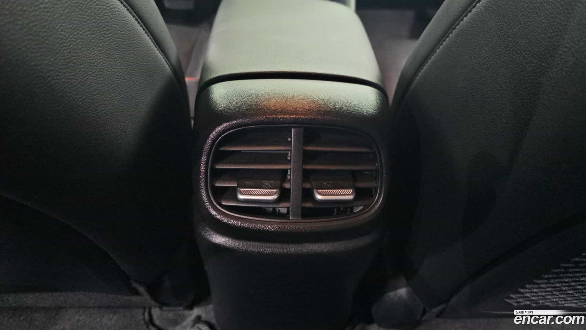 AVANTE Hyundai 2020.4-OPTION-022