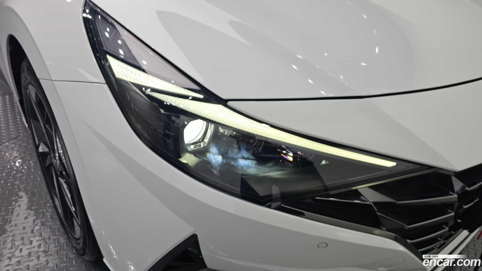 AVANTE Hyundai 2020.4-OUTER-032