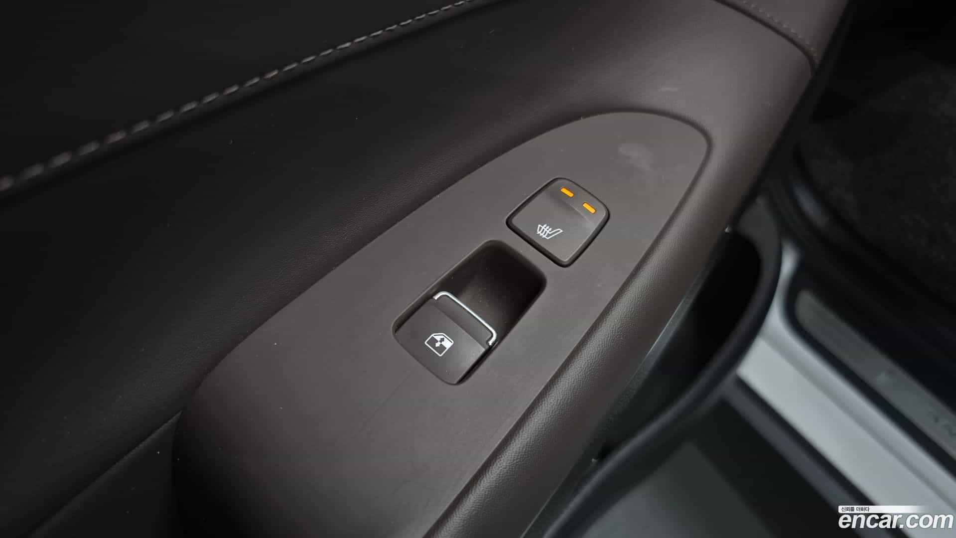 Grandeur Hyundai 2020.4-OPTION-023