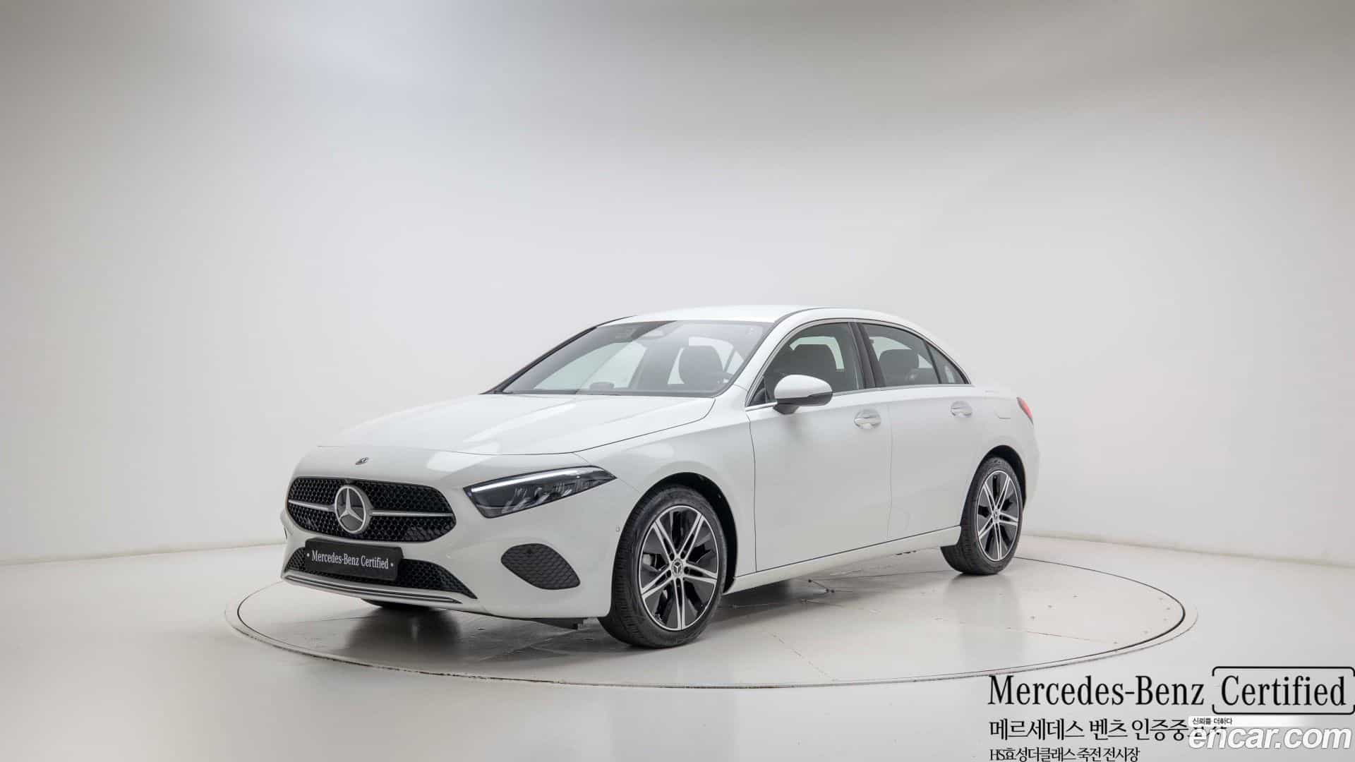 A-Class Mercedes-Benz 2025.7-OUTER-001
