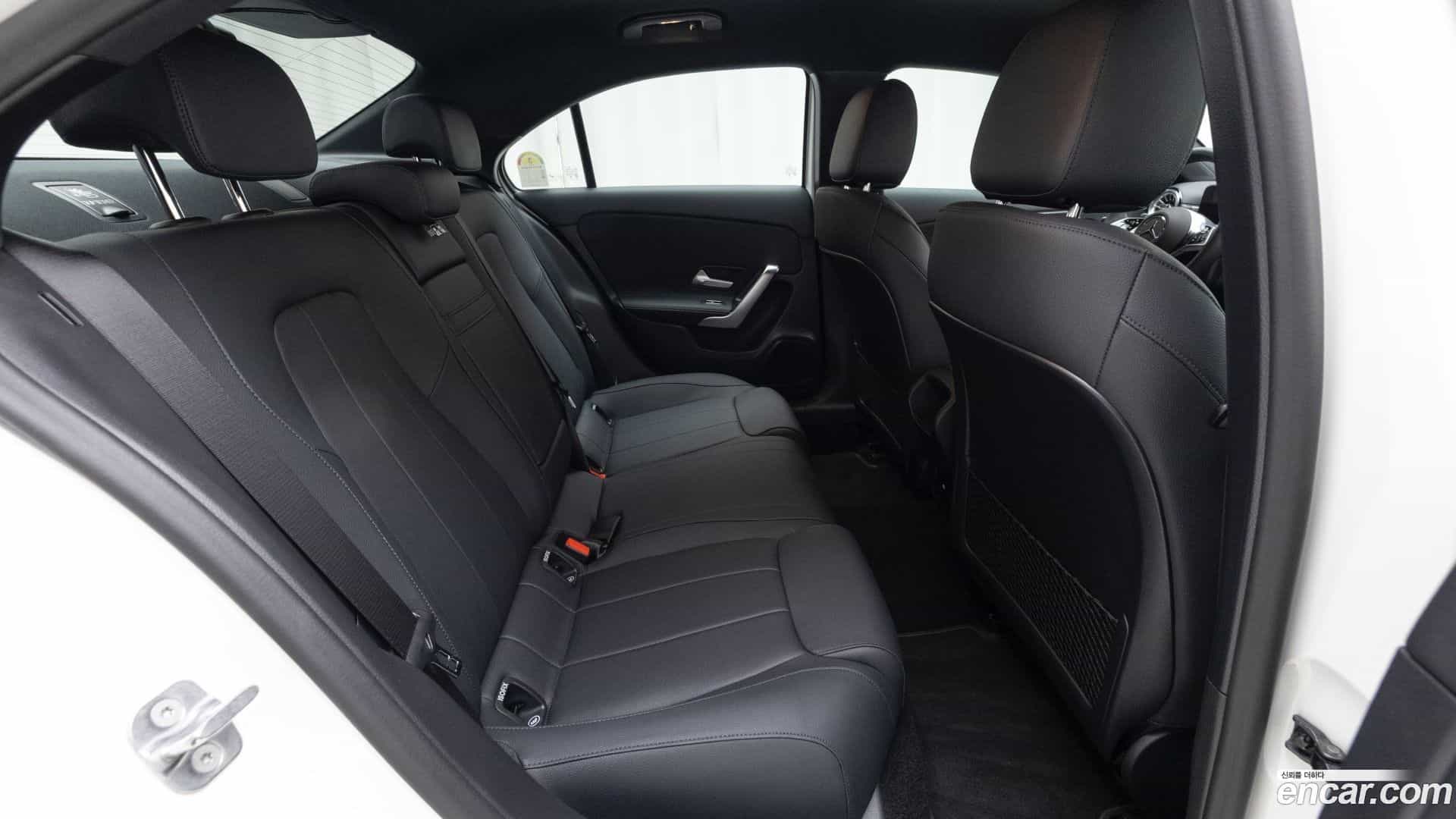 A-Class Mercedes-Benz 2025.7-OPTION-015