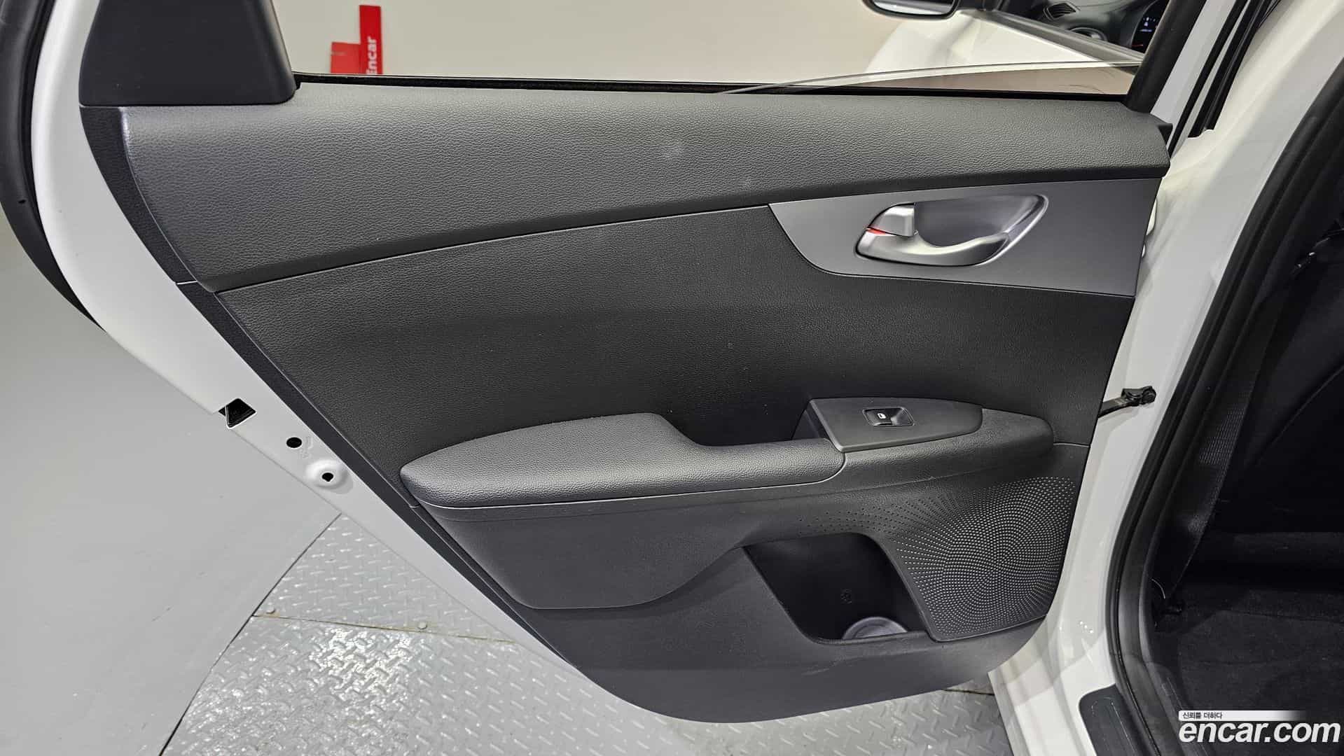 K3 Kia 2022.6-INNER-035
