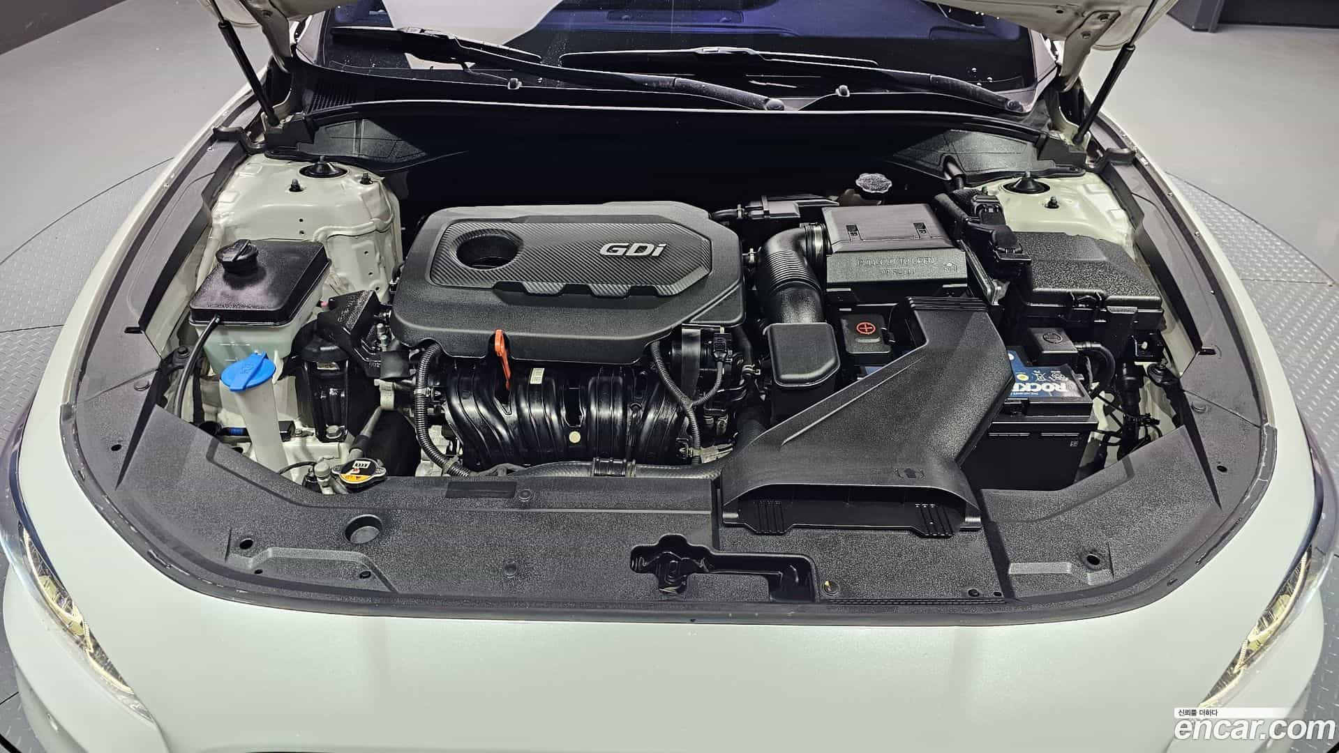 Grandeur Hyundai 2019.1-OUTER-006