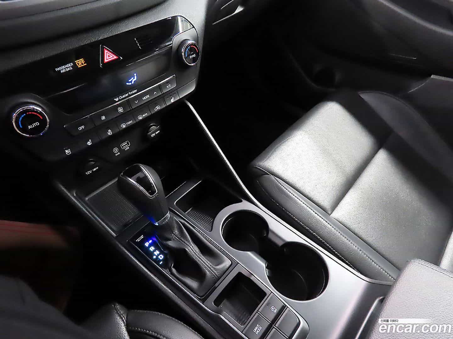 Tucson Hyundai 2018.0-OPTION-017