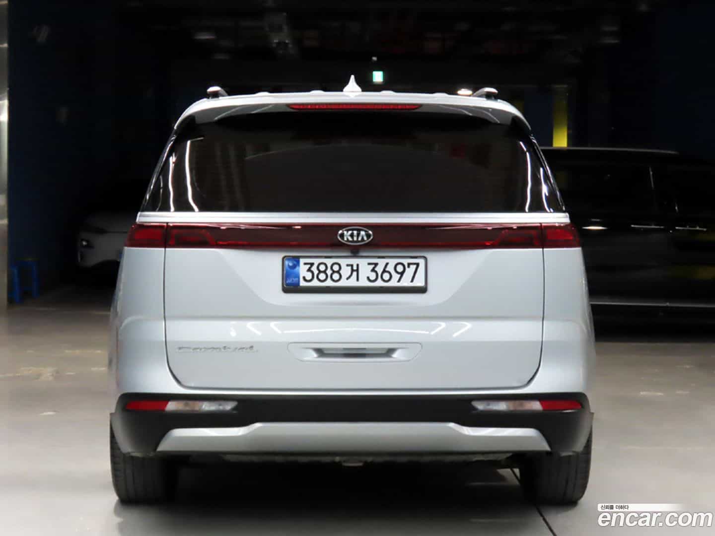 Canival Kia 2021.0-OUTER-003
