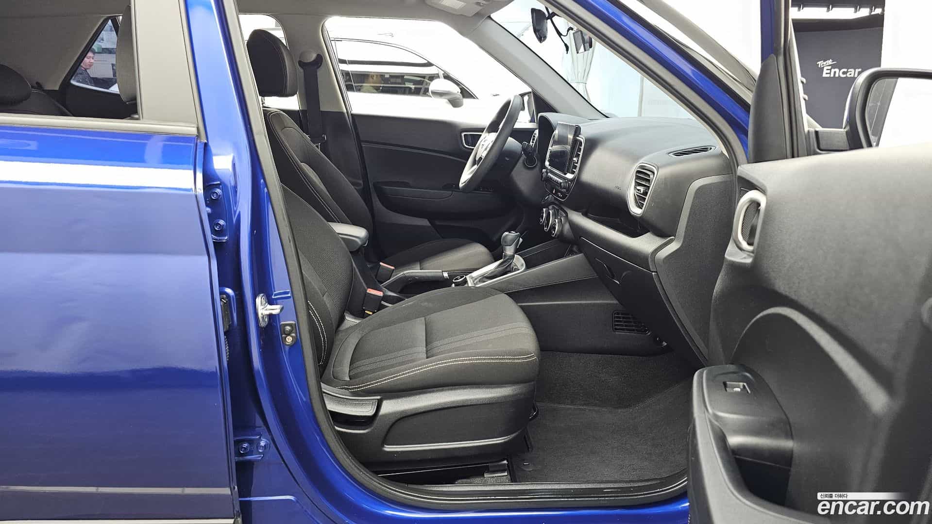 Venue Hyundai 2019.8-OPTION-015